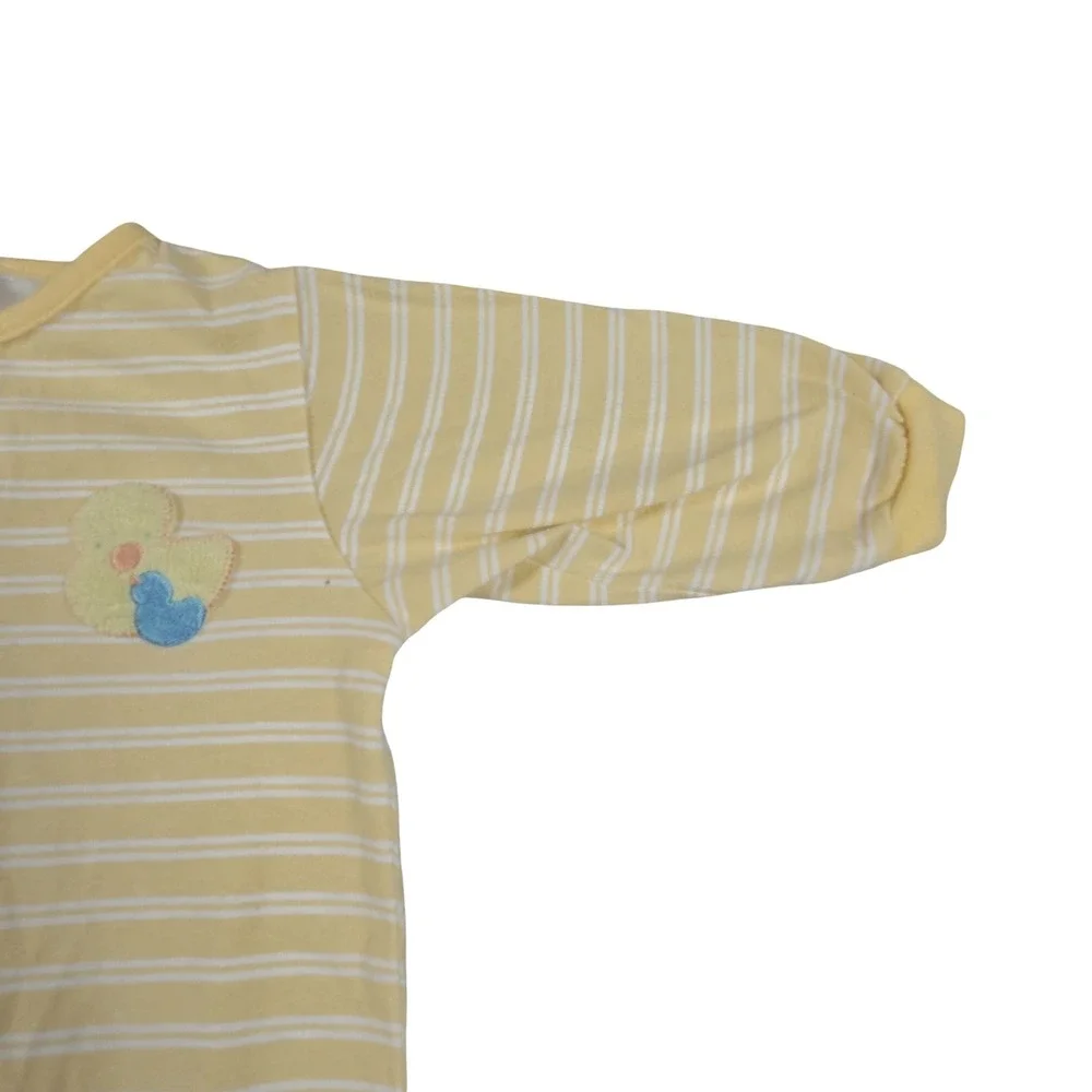 Vintage Tykes by Carters Yellow Striped Duck Footed Sleeper 6-9 Months Snaps